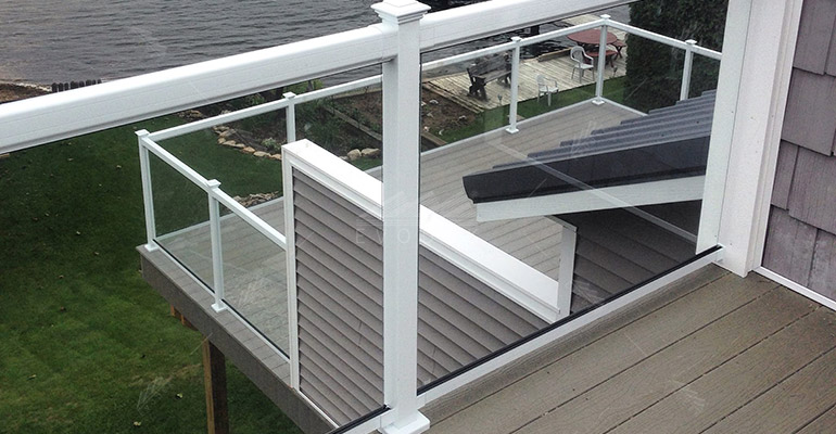 Deck railing