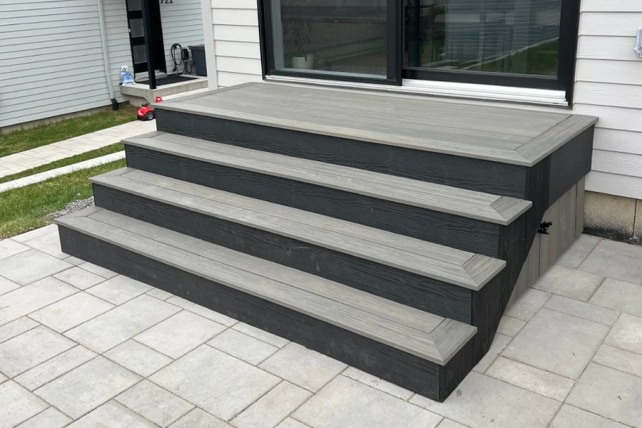 Composite Decking Staircase Scene